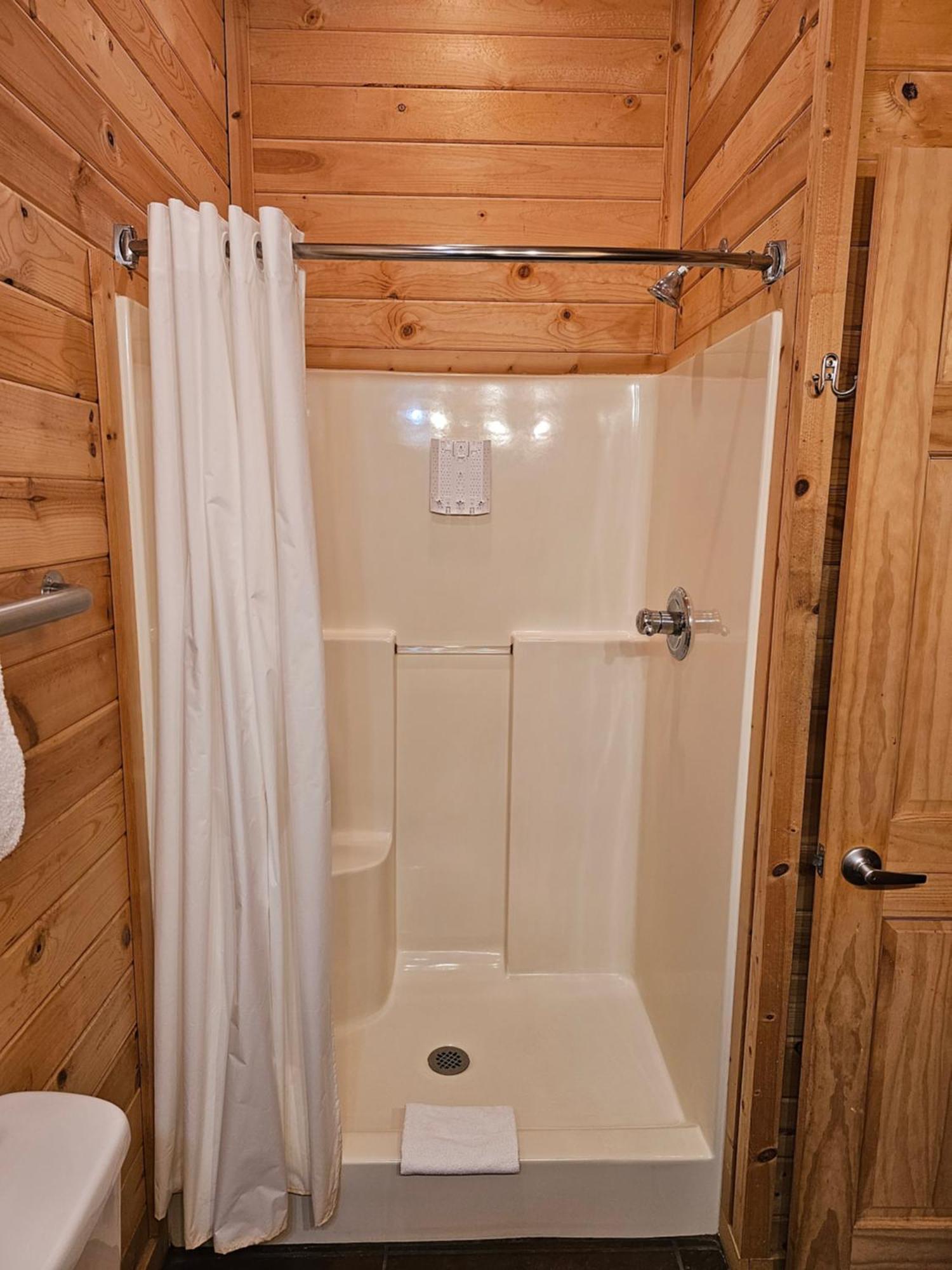 5 Min To Beaver Lake-King Bed-Fire Pit-Jetted Tub #4 Eureka Springs Bagian luar foto